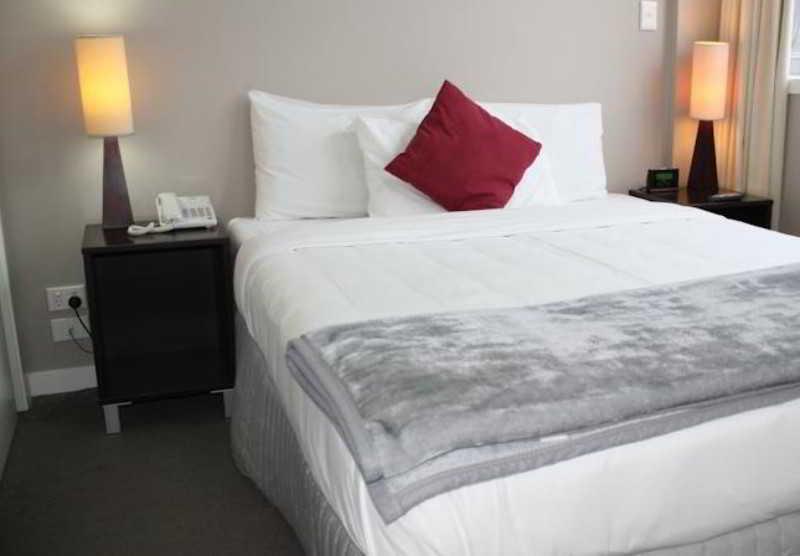 Quest On Ward Serviced Apartments Hamilton Esterno foto