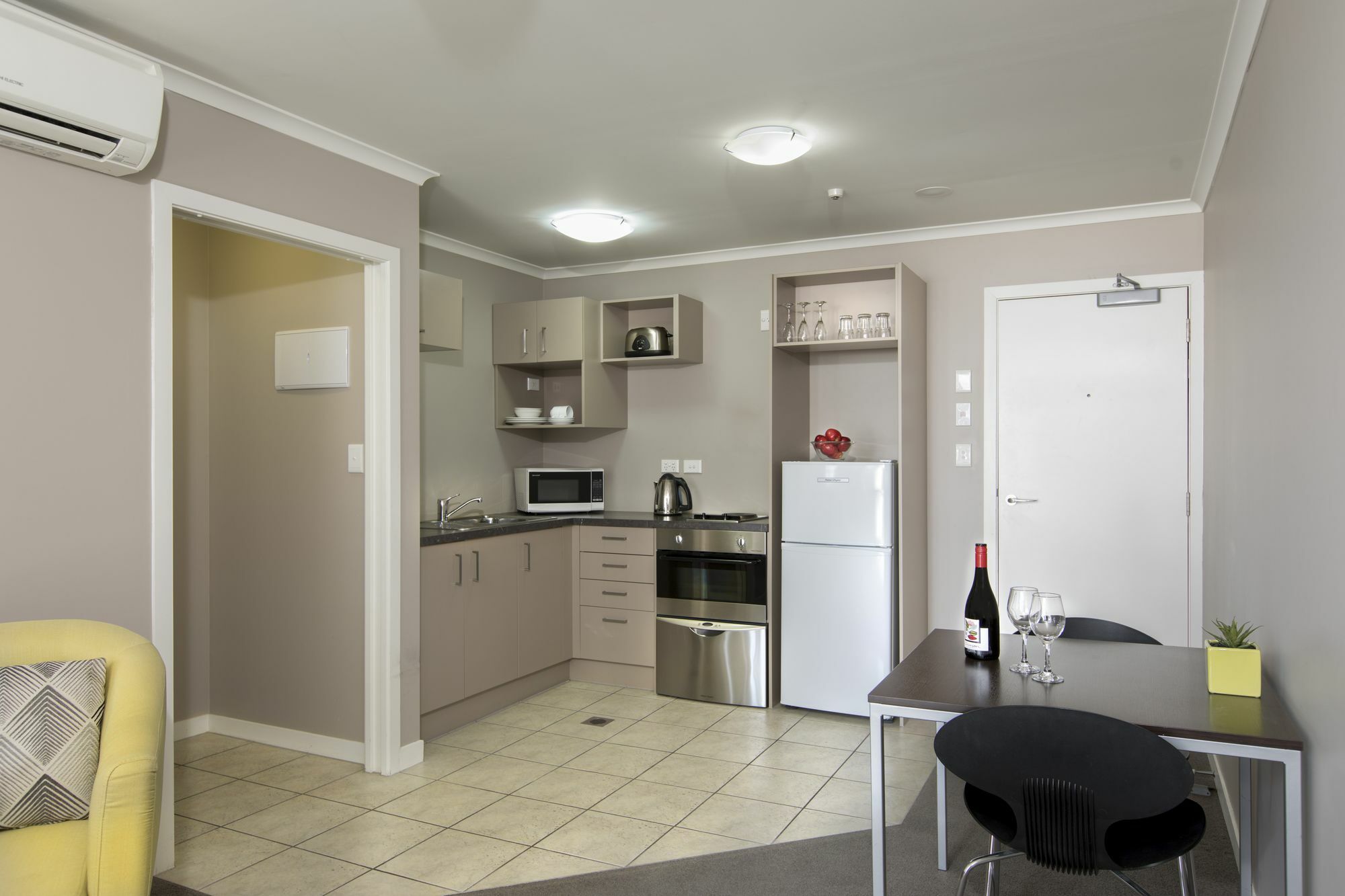 Quest On Ward Serviced Apartments Hamilton Esterno foto